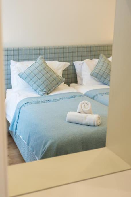 Self Catering , City Centre Apartment With Parking Edinburgh Dış mekan fotoğraf